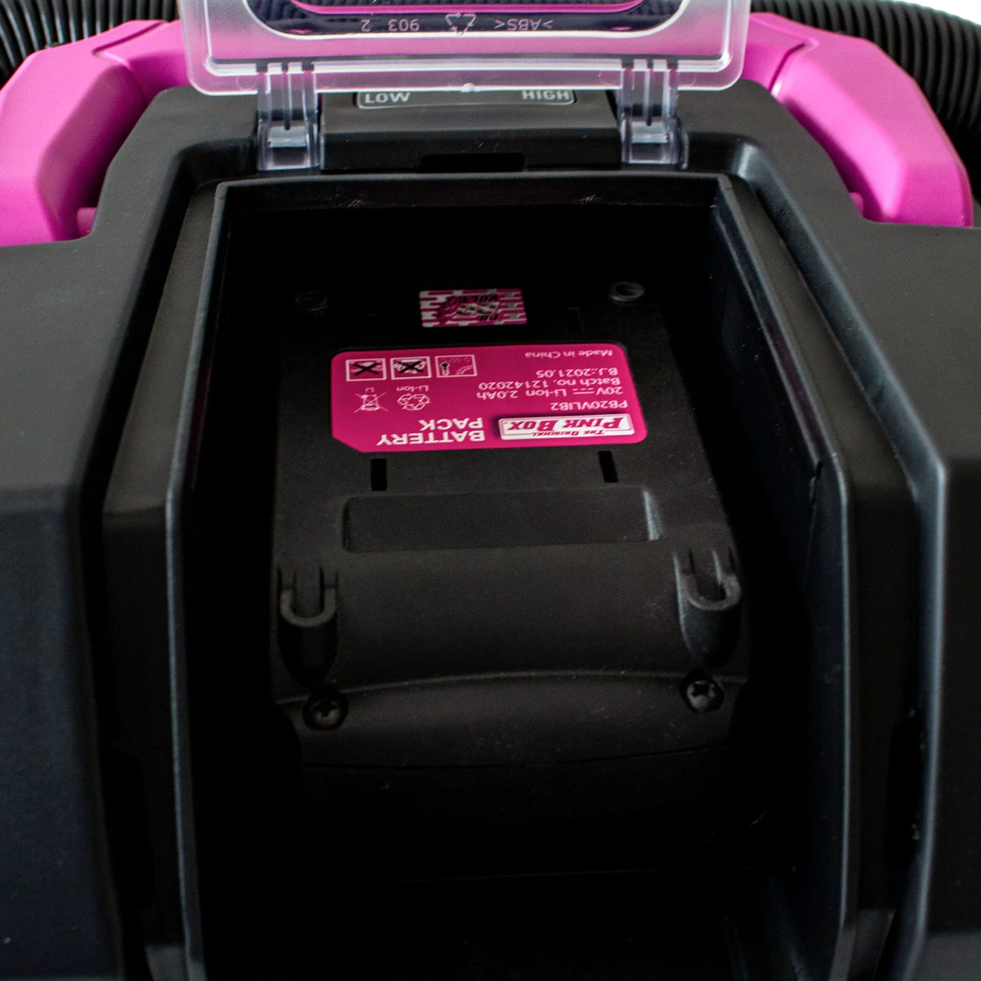 20-Volt Brushless Cordless 2.6 Gallon Wet/Dry Vacuum - Image 10