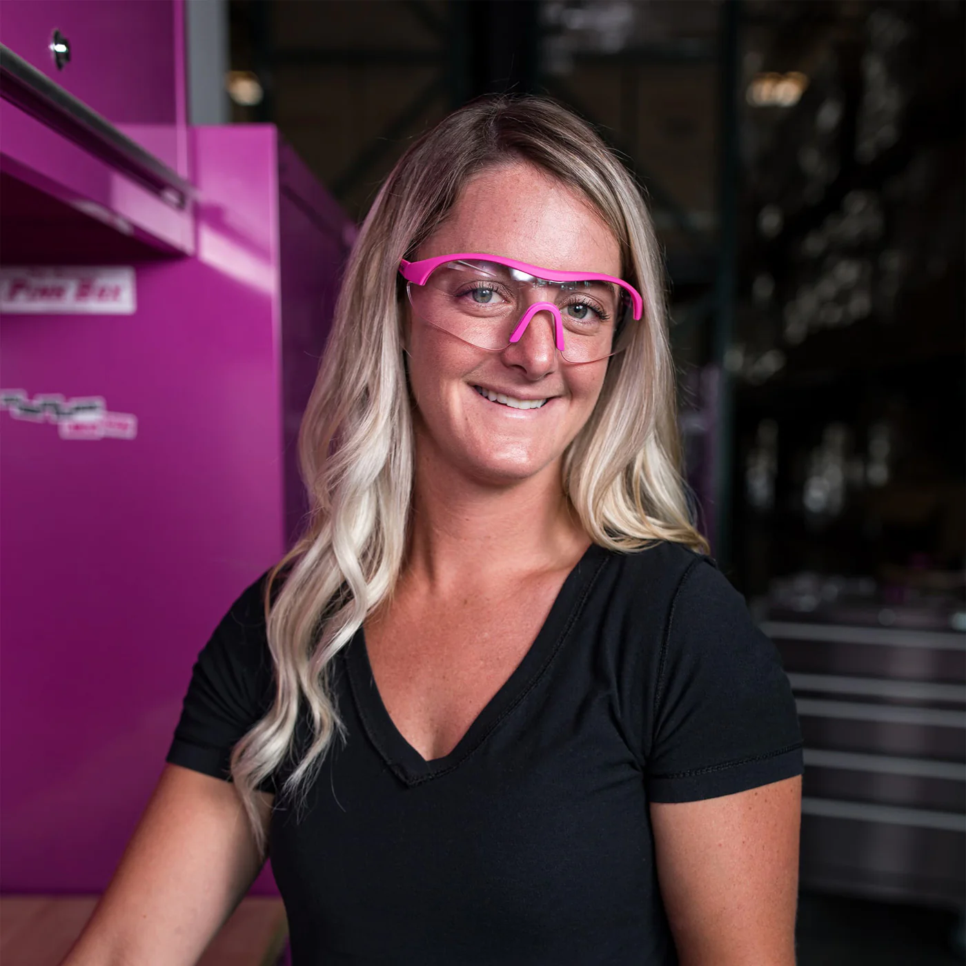 16-Ounce Rip Claw Hammer and Safety Glasses Bundle - Image 9